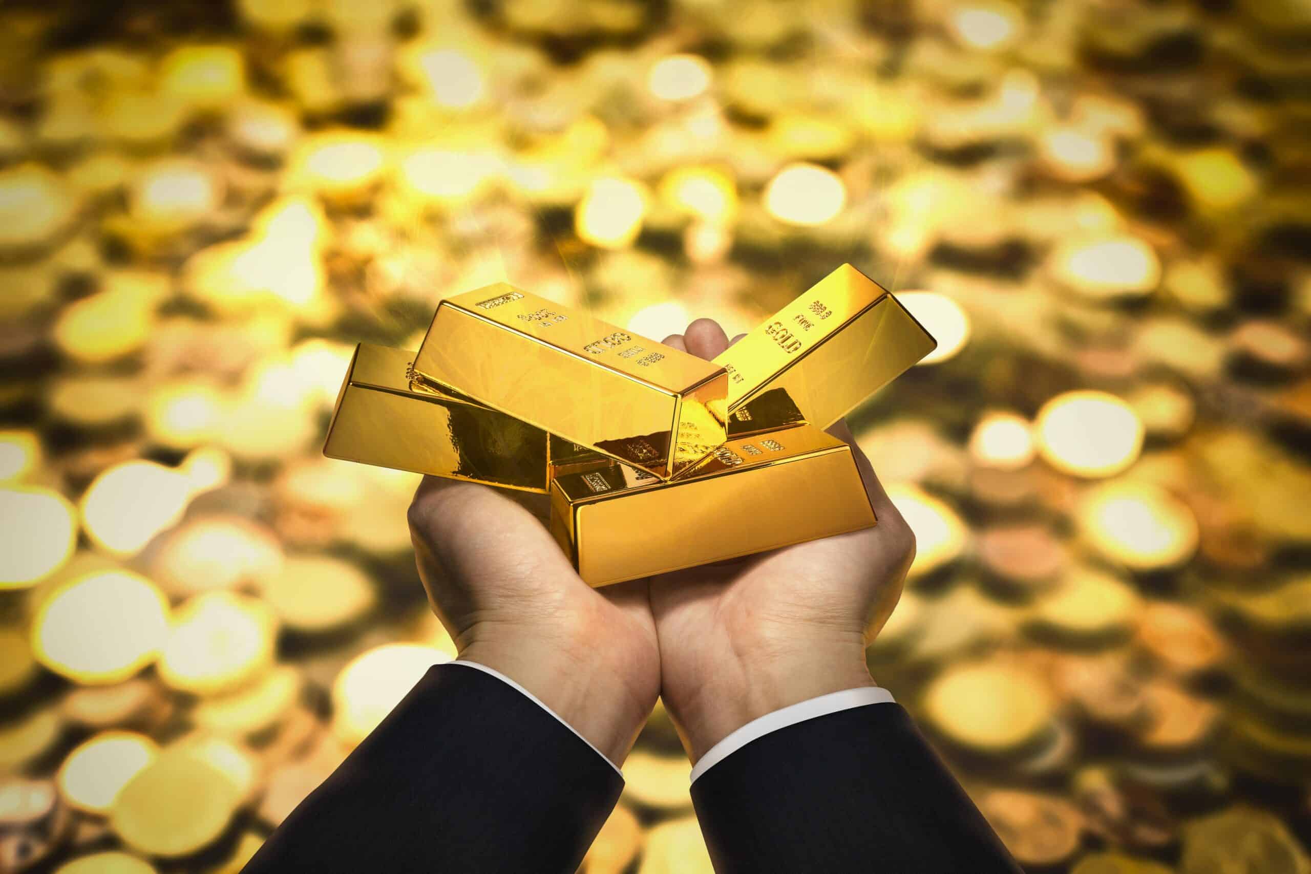 keep-savings-from-losing-value-invoice-crowd-01