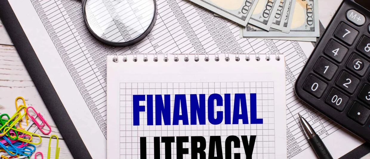 Financial Literacy - Invoice Crowd